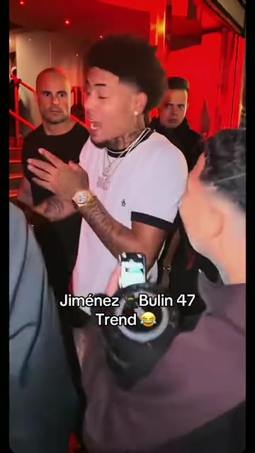 Versión con IA de un fan del improvisado de Bulin 47, con otra persona en su lugar